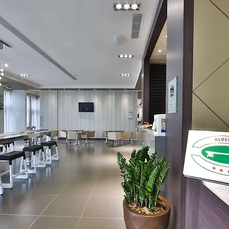 Western Premier Chc Airport 4* Janov