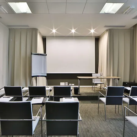 Western Premier Chc Airport 4* Janov